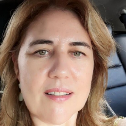 Sandra Valéria Faria Silva